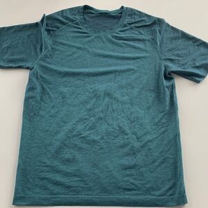 Lululemon Metal Vent Tech Short Sleeve Shirt